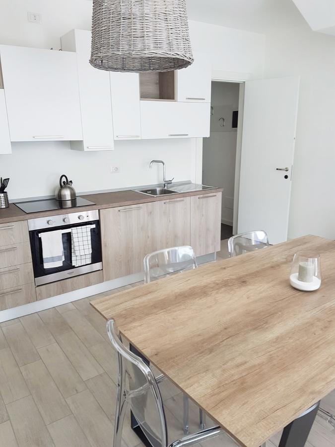 Baia Blu - Luxury Apartments With Pool Cremia Екстер'єр фото