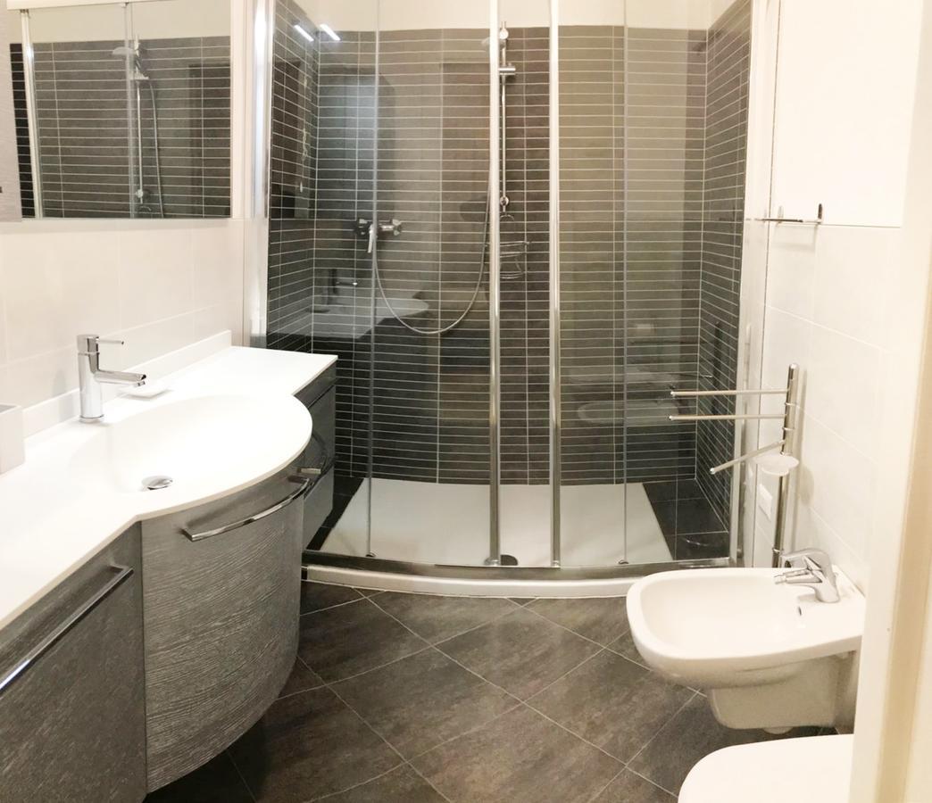 Baia Blu - Luxury Apartments With Pool Cremia Екстер'єр фото